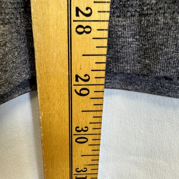 Lululemon XL Gray Men's Metal Vent Tech Athletic Workout T Shirt - Picture 11 of 11